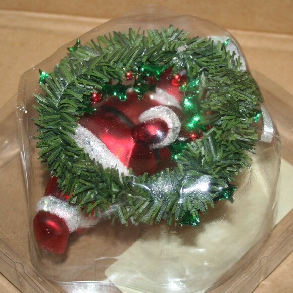 Scottish Christmas Vision of Sugarplums 4" Wreath Elf Handblown Glass Ornament - Picture 5 of 5